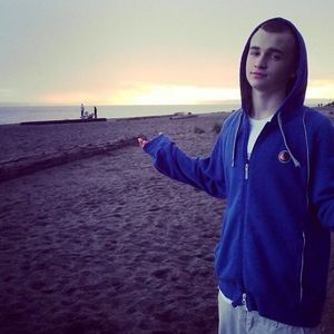 Meet your Posher, Zachary